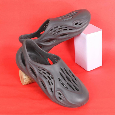 Aqualite Comfort, Anti-Skid Men Clogs(Grey ,)