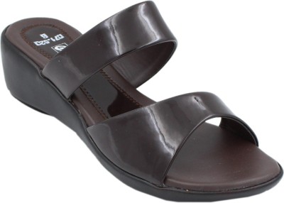 Dolphin Miles Women Wedges(Brown , 7)