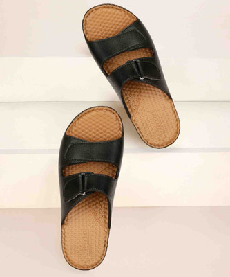 Bata Women Wedges(Black , 8)