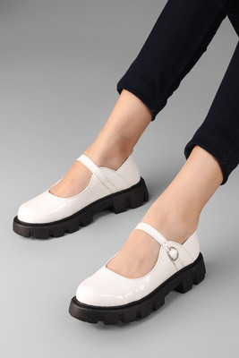 ELUXE PARIS Women Bellies(White , 6)