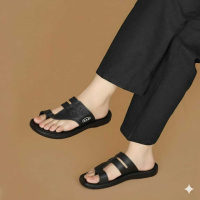 LEEFANT Comfortable Flip-Flops - Footwear Slipper For Outdoor & Indoor, Party Sandals Men Sandals(Black , 9)