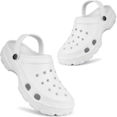 WINGSCRAFT Men Clogs(White , 6)