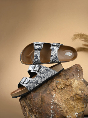 Roadster Trendy Camouflage Print Stylish Double Strap Men Sandals(White , 9)