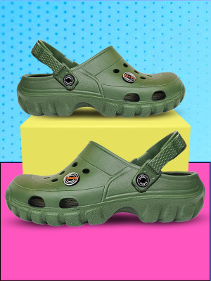 Conor Men Clogs(Olive , 10)