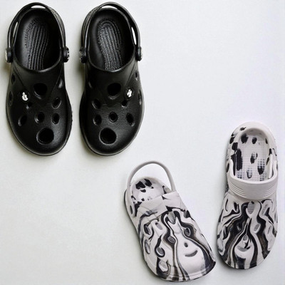 Monrav Men Clogs(Black, Off White , 7)