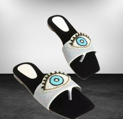 Bambam Women Flats(White, Black , 8)