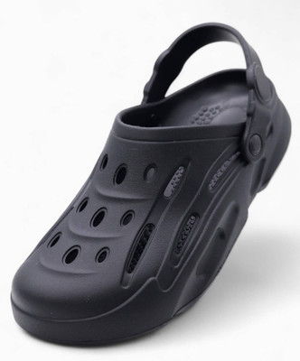 HRX by Hrithik Roshan Men Clogs(Black , 8)