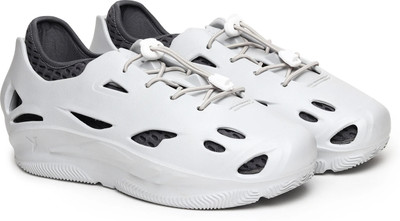 yoho Men Clogs(Grey , 6)