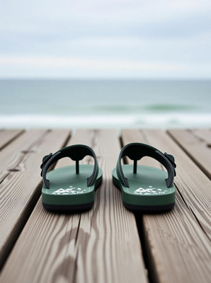 Maan Men Green Sandals