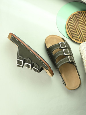 FAV SHOES Men Casual(Green , 9)