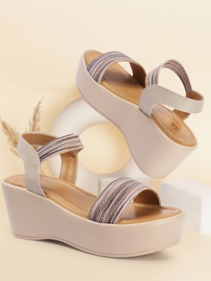 VENDOZ Women Wedges(Off White , 3)