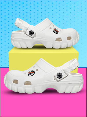 Conor Men Clogs(White , 10)