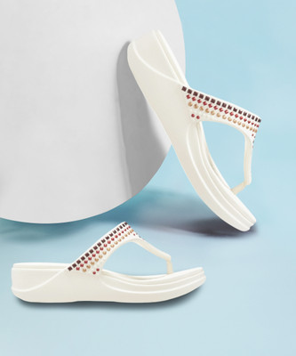 CROCS Boca Gems Stucco Women Wedges(Off White , 7)