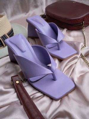 STRASSE PARIS Women Purple Heels