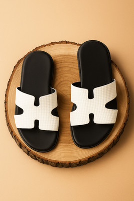 DELEFS Men Casual(White , 9)