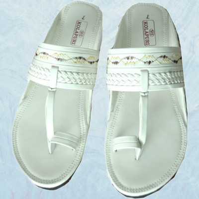 house of common Men Flats(White , 8)