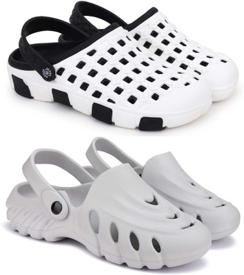 Pampy Angel Men Clogs(Black, Grey , 6)