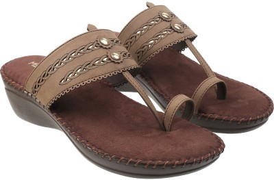 METRO Women Heels(Brown , 5)