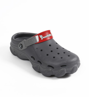 Smoothlite Men Clogs(Grey , 8)