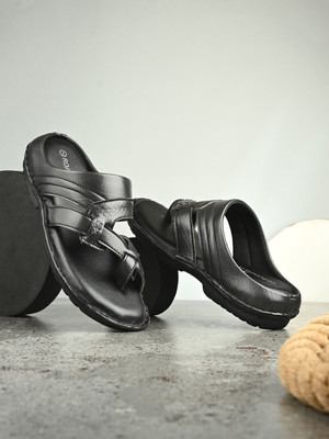 Roadster Stylish Dual Strap Buckle Design Men Sandals(Black , 11)