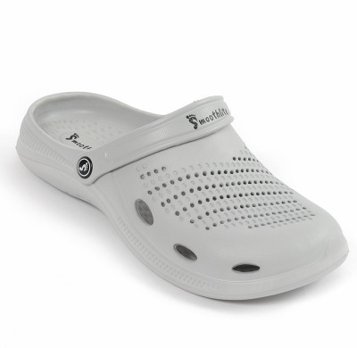 Smoothlite Men EVA Clogs Slipper with Perforated Upper, Anti-skid, Daily , Slides Men Clogs(Black , 8)