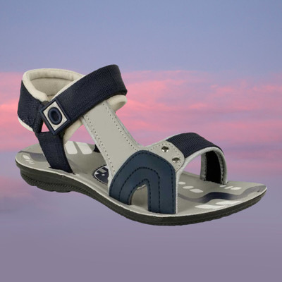 Genial Men Sandals(Grey , 6)
