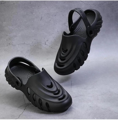 peraglow Men Clogs(Black , 7)