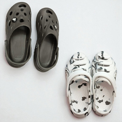 Monrav Men Clogs(Grey, White , 8)