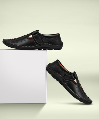 AKIKO Men Casual(Black , 7)