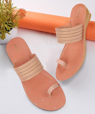 Paragon PUK7014L Women's Slip On Flat Peach Sandals|Durable Dailywear Sandals Women Wedges(Pink , 4)
