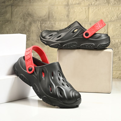 Vellinto Men Clogs(Black, Grey , 8)