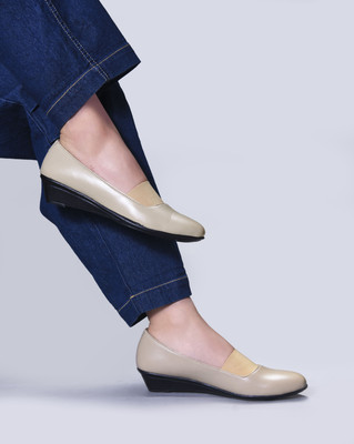 TRYME Women Bellies(Beige , 7)