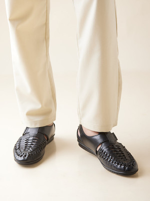 REGAL Men Sandals(Black , 9)