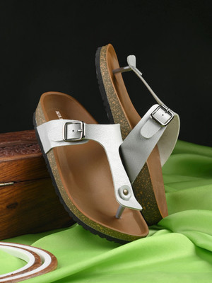 KILLER Stylish Dual Strap Buckle Design Women Flats(Silver , 3)