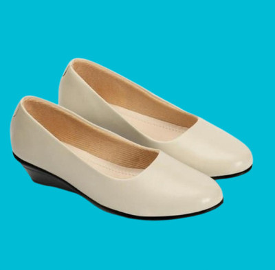 SHIPEE Women Heels(White , 8)