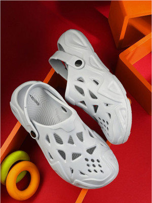 Footsace Men Clogs(White , 6)