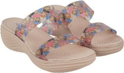METRO Women Wedges(Beige , 4)