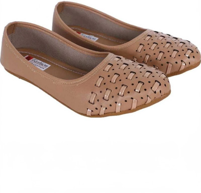 ZIRMER Women Bellies(Beige , 8)
