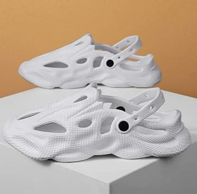 STYLE HEIGHT Men Clogs(White , 10)