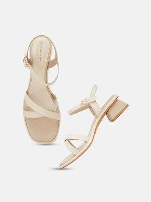 CHEMISTRY Women Heels(Off White , 6)