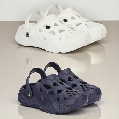 SKITE Men Clogs(Blue, Black, Grey, Black , 8)