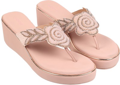 MOCHI Women Wedges(Pink , 4)