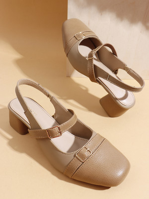 CHEMISTRY Women Heels(Beige , 4)
