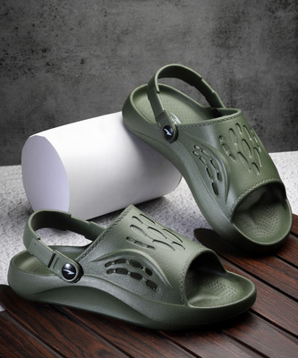 asian Men Clogs(Olive , 7)