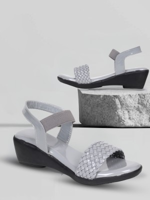 HimQuen Women Wedges(Grey , 3)