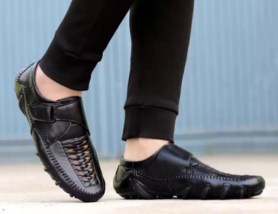 RANZAG Men Sandals(Black , 6)