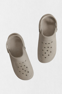 AARKshit Men Clogs(Grey , 7)