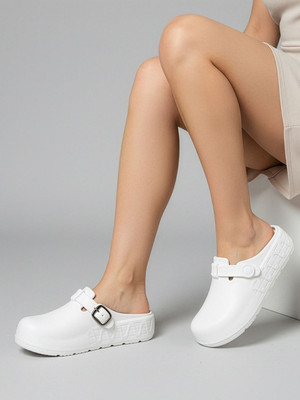 Feet Runner Women Clogs(White , 3)
