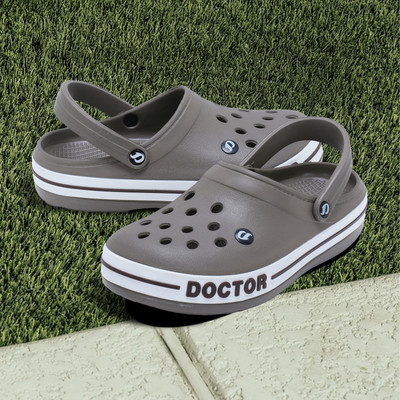 DOCTOR EXTRA SOFT Ultra Soft Casual Clogs/Sandals with Adjustable Back Strap for Gents/Boys D-502 Men Sandals(Grey , 7)