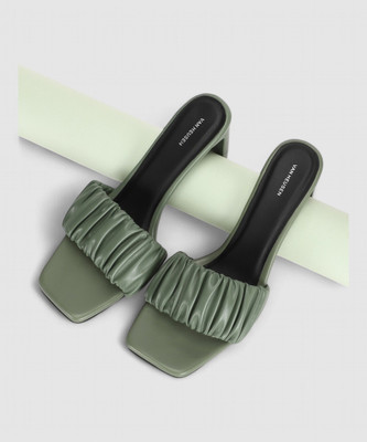 VAN HEUSEN Women Heels(Green , 8)